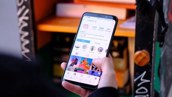 Instagram GIF nei commenti