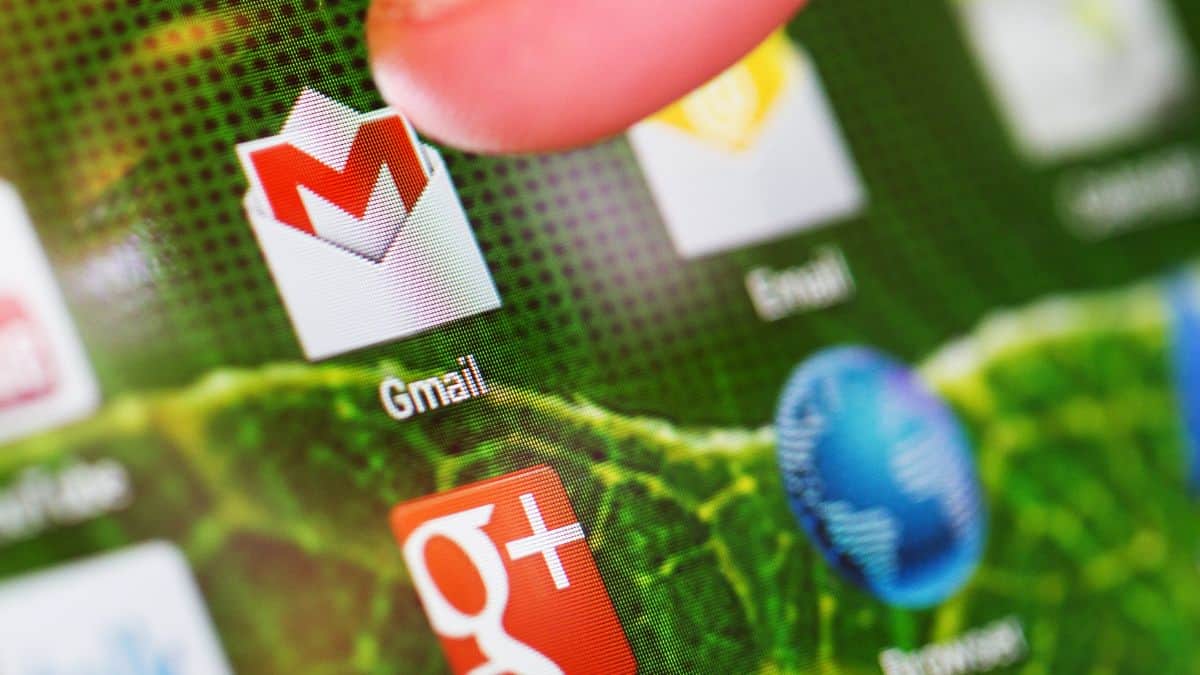 Google introduce la spunta blu su Gmail