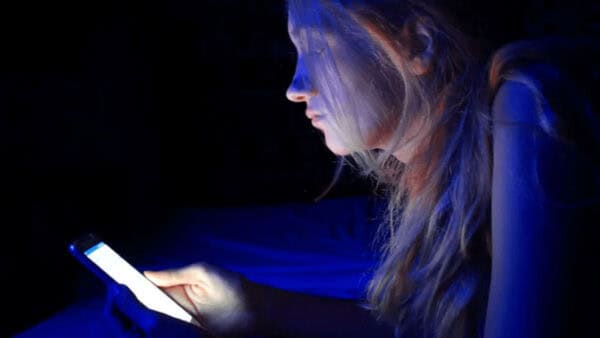 Quando lasci in carica lo smartphone di notte
