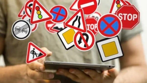 Codie della Strada, cambiano le regole soprattutto per i neopatentati
