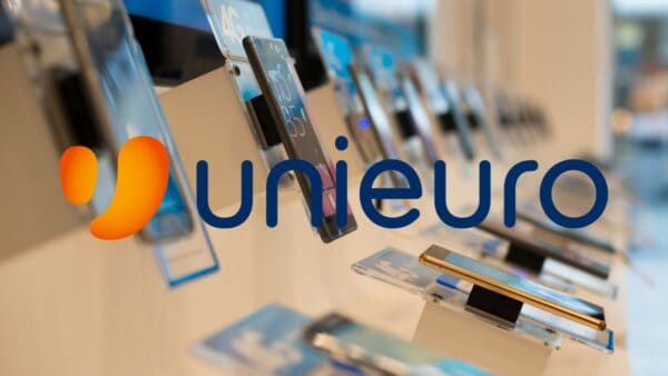 Unieuro è impazzita, offerte al 90% di sconto per battere MediaWorld