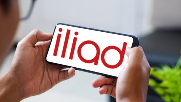 Iliad, quante tariffe segrete per gli utenti: le migliori occasioni per l'inizio dell'estate