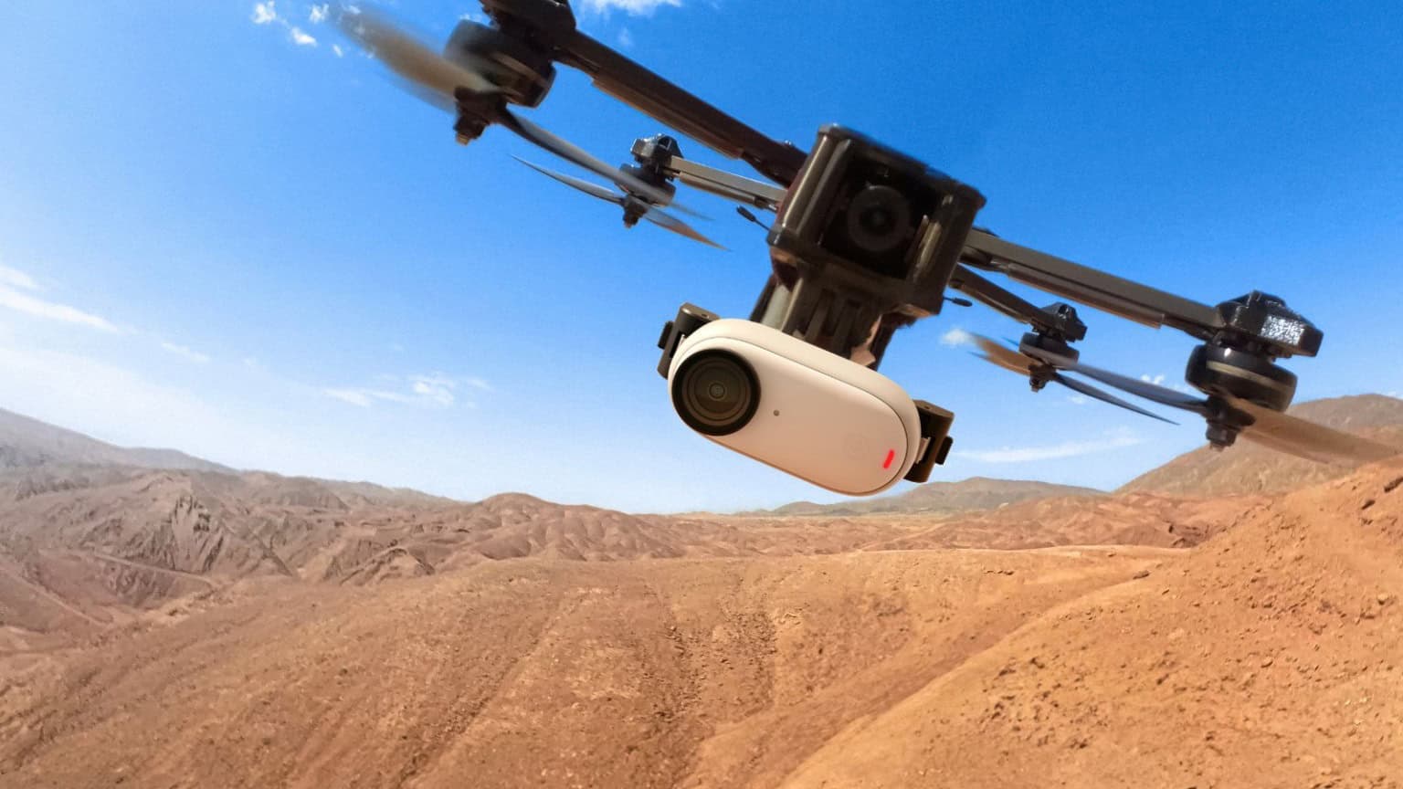 Insta360 GO 3 è ufficiale, ecco la più piccola action camera al mondo