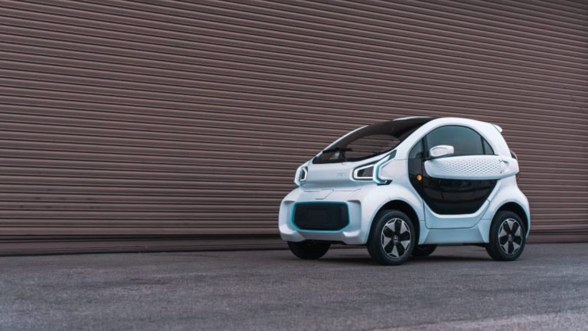 XEV YOYO MY23 è disponibile in Italia, ecco la city car per la città