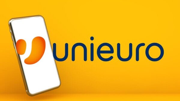 Unieuro impazzisce con SMARTPHONE in regalo e prezzi scontatissimi