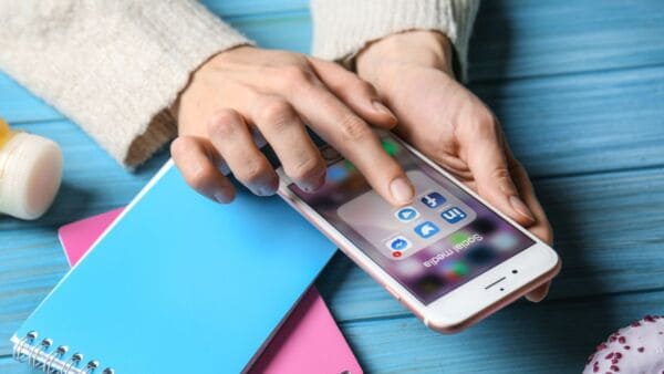 Telegram regala CODICI sconto e coupon al 90% per Amazon, ecco come averli GRATIS