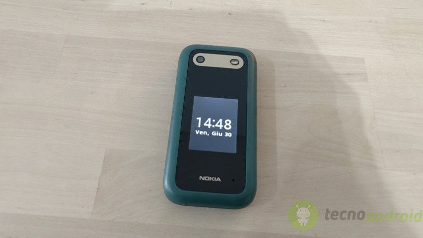 Nokia 2660 Flip (1) Nokia 2660 Flip