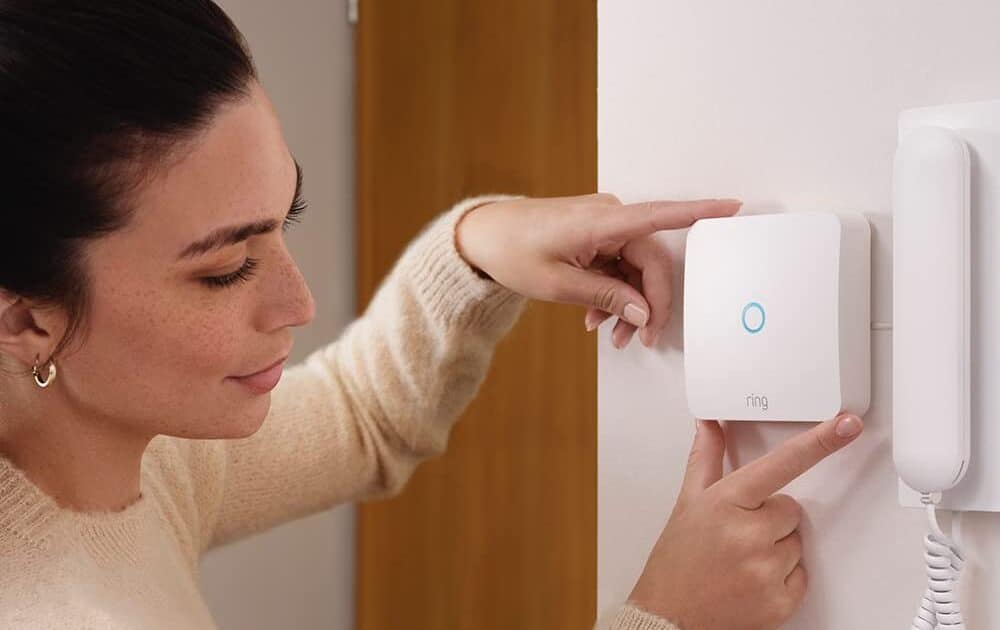 Amazon risolve le accuse della FTC: Ring pagherà $5.8 milioni per violazioni della privacy