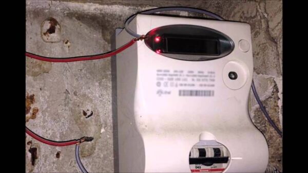 Utilizzare un magnete per alleggerire la bolletta della luce