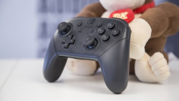Nintendo Switch Pro Controller