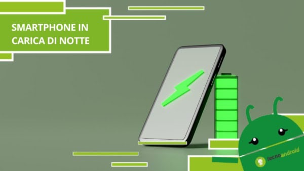 Smartphone, questo è il modo peggiore per caricarlo durante la notte