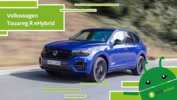 Volkswagen Touareg R eHybrid, i dettagli sul prezzo e gli interni del SUV