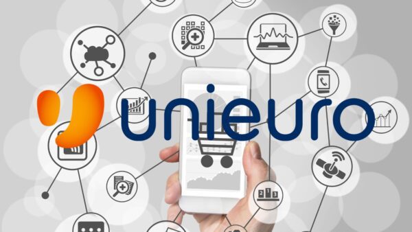 Unieuro è folle, oggi GRATIS gli smartphone e offerte al 50%