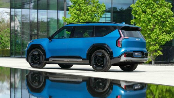 KIA EV9, ecco i prezzi ufficiali di vendita