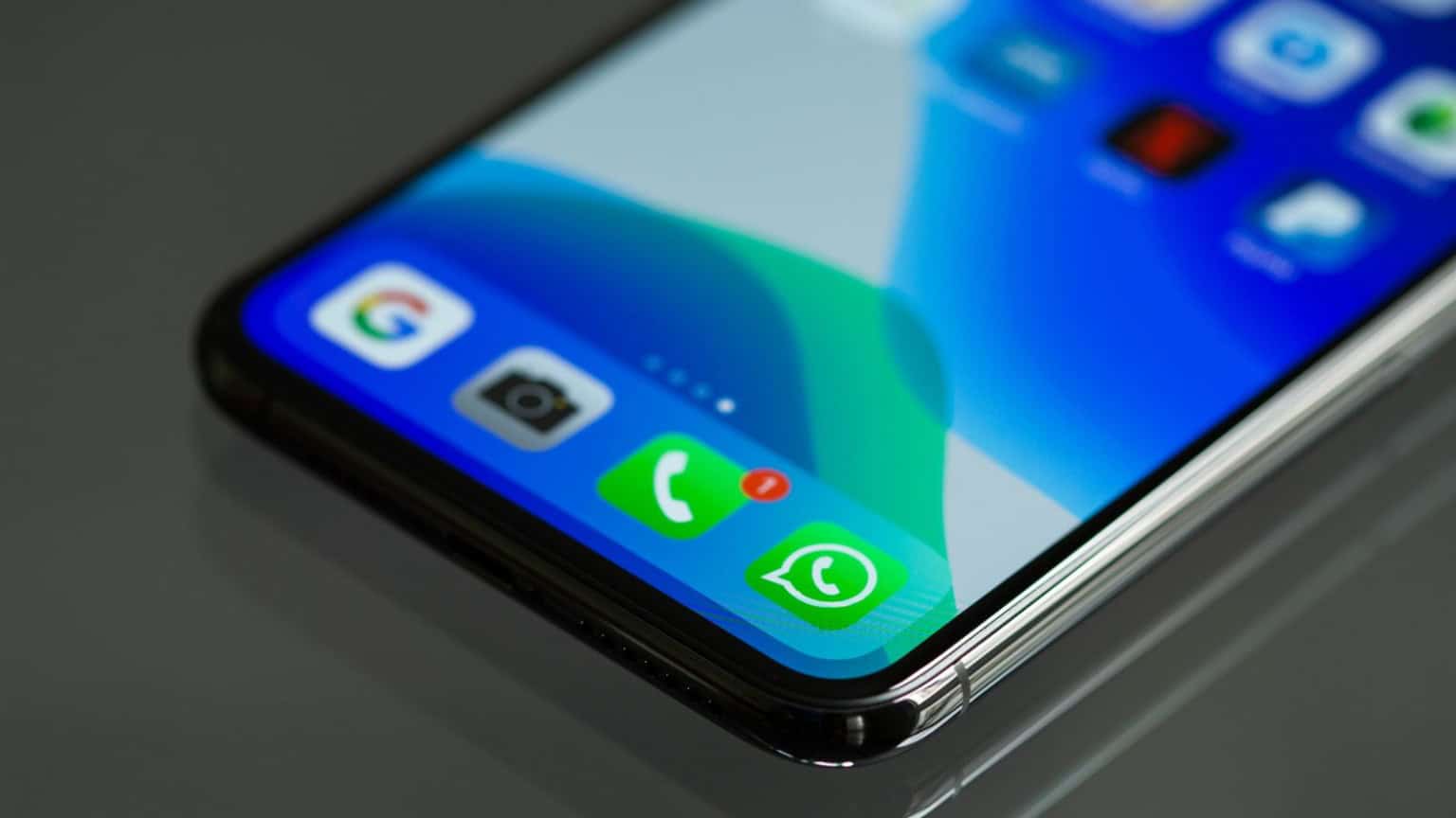 WhatsApp annienta Telegram, questo trucco segreto è IMBATTIBILE
