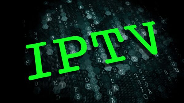 IPTV, rischio MASSIMO per gli utenti che guardano DAZN e SKY gratis