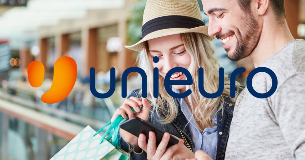 unieuro Unieuro shock, offerte al 50% nel volantino più pazzo del mese