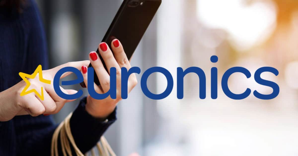 euronics Euronics impazzisce e sconta tutto al 50%, ecco la lista delle offerte