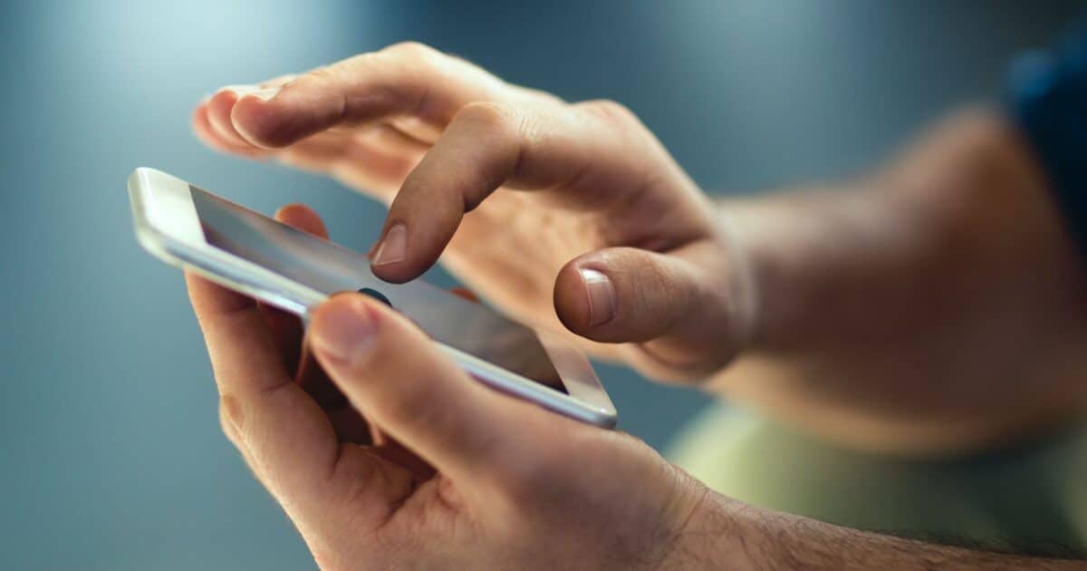 radiazioni Radiazioni smartphone, ecco i modelli che dovete evitare assolutamente