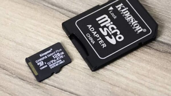 Kingston Canvas Select Plus SDCS2