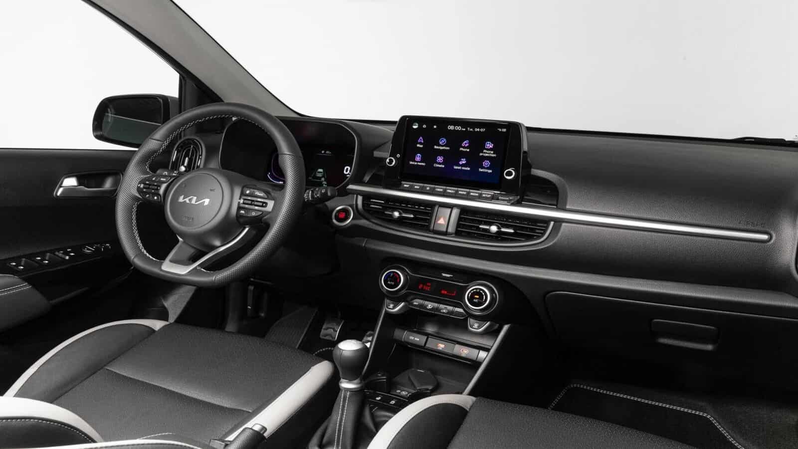 kia interni