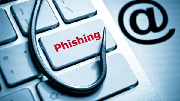 Truffa PHISHING SMS, cosa fare per salvarsi facilmente