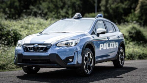 Subaru XV e-BOXER, la Polizia di Stato ne riceve 60 esemplari