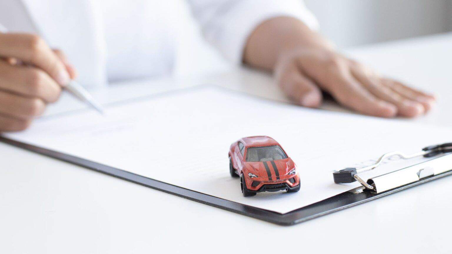 Bollo auto è ADDIO definitivo, ecco la notizia che sconvolge l'estate