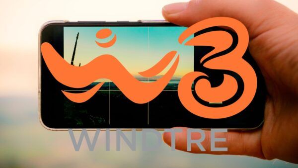WindTre, ecco l'offerta con 5G e SMARTPHONE gratis