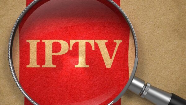 IPTV, chi guarda SKY e DAZN gratis rischia TANTISSIMO