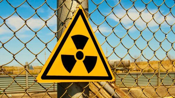 Radiazioni elettromagnetiche, smartphone PERICOLOSI e da non ACQUISTARE