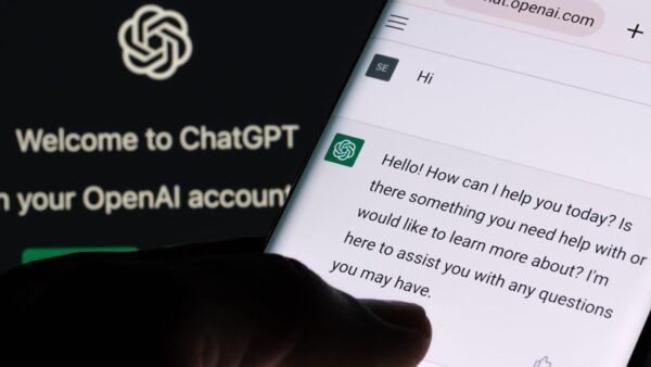 ChatGPT, OpenAI aggiorna il chatbot con nuove funzionalità