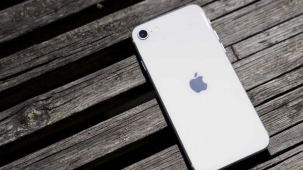 Iphone 15 Thunderbolt
