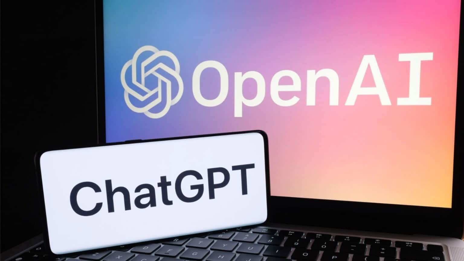 ChatGPT ASSURDO, rischio chiusura per aver copiato alcune opere