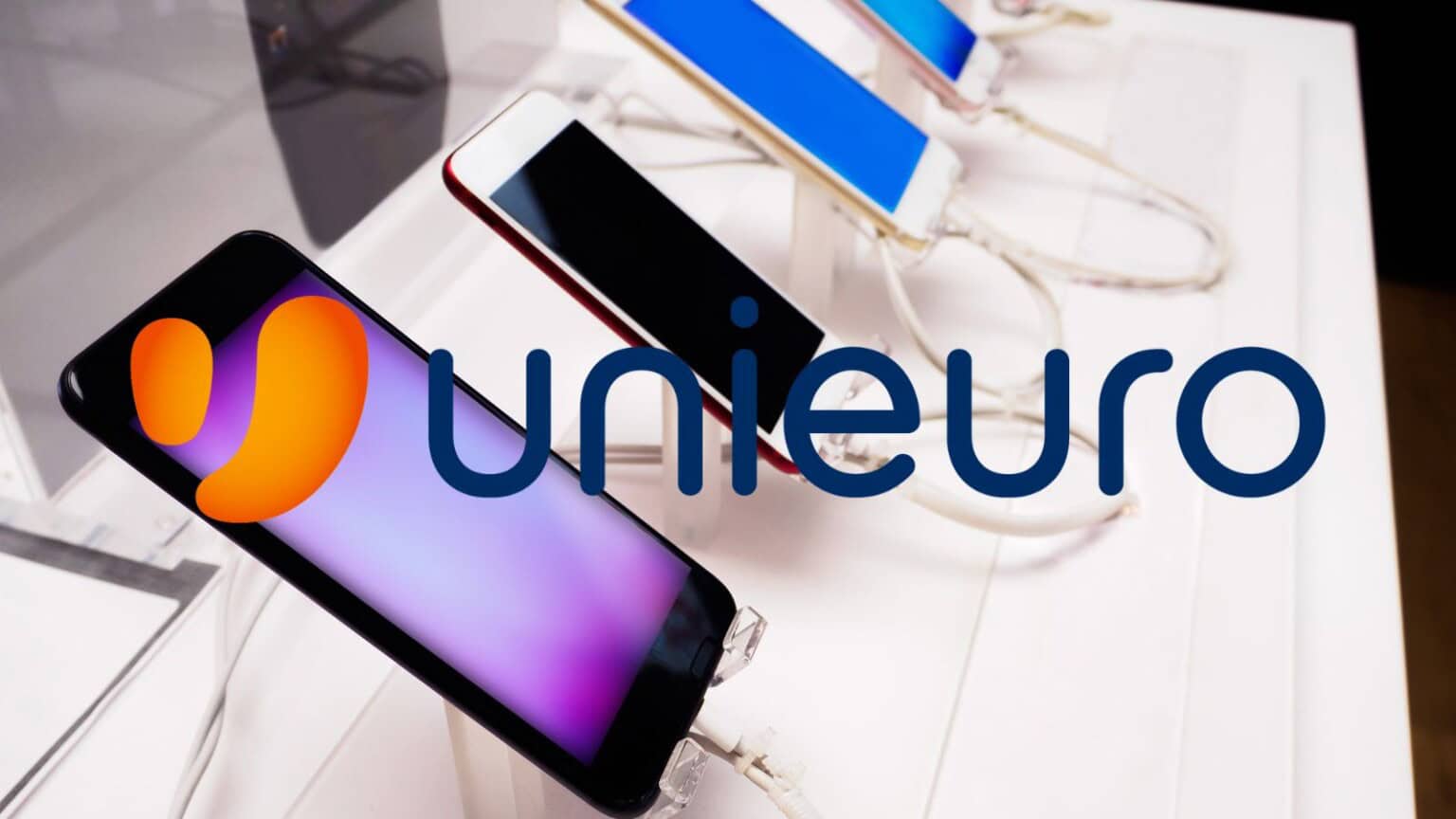 Unieuro SPAVENTOSA con gli smartphone GRATIS in regalo oggi