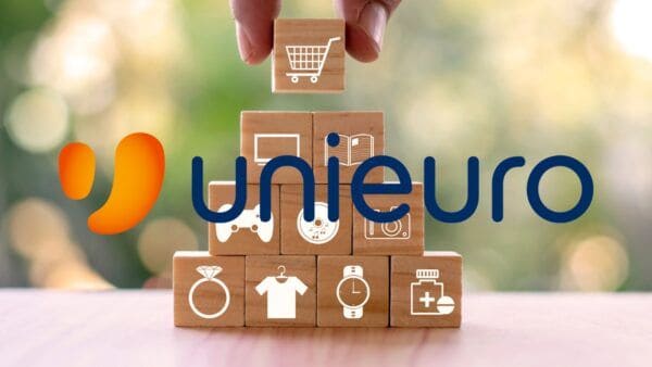 Unieuro FOLLE, regala smartphone e OFFERTE al 70%
