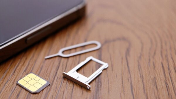 eSIM, come funzionano e come configurarle su Android