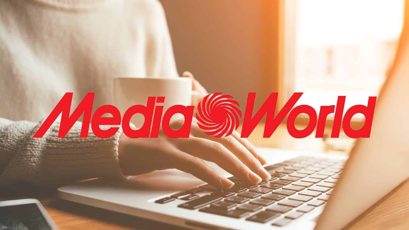 MediaWorld SPAVENTA Unieuro con gli smartphone in REGALO oggi