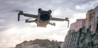 DJI Mini 4 Pro, il drone da meno di 250 grammi con rilevamento degli ostacoli