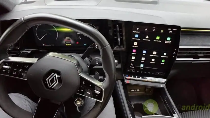Renault Austral E-TECH Hybrid (13)