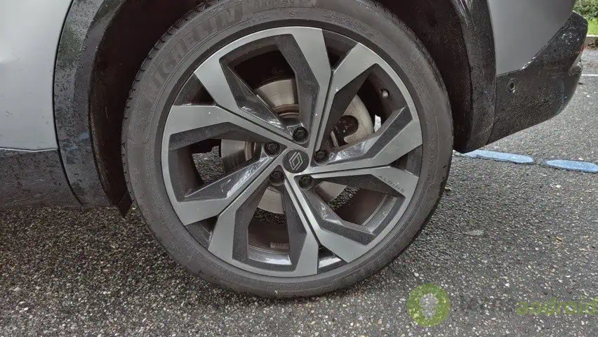 Renault Austral E-TECH Hybrid (8)