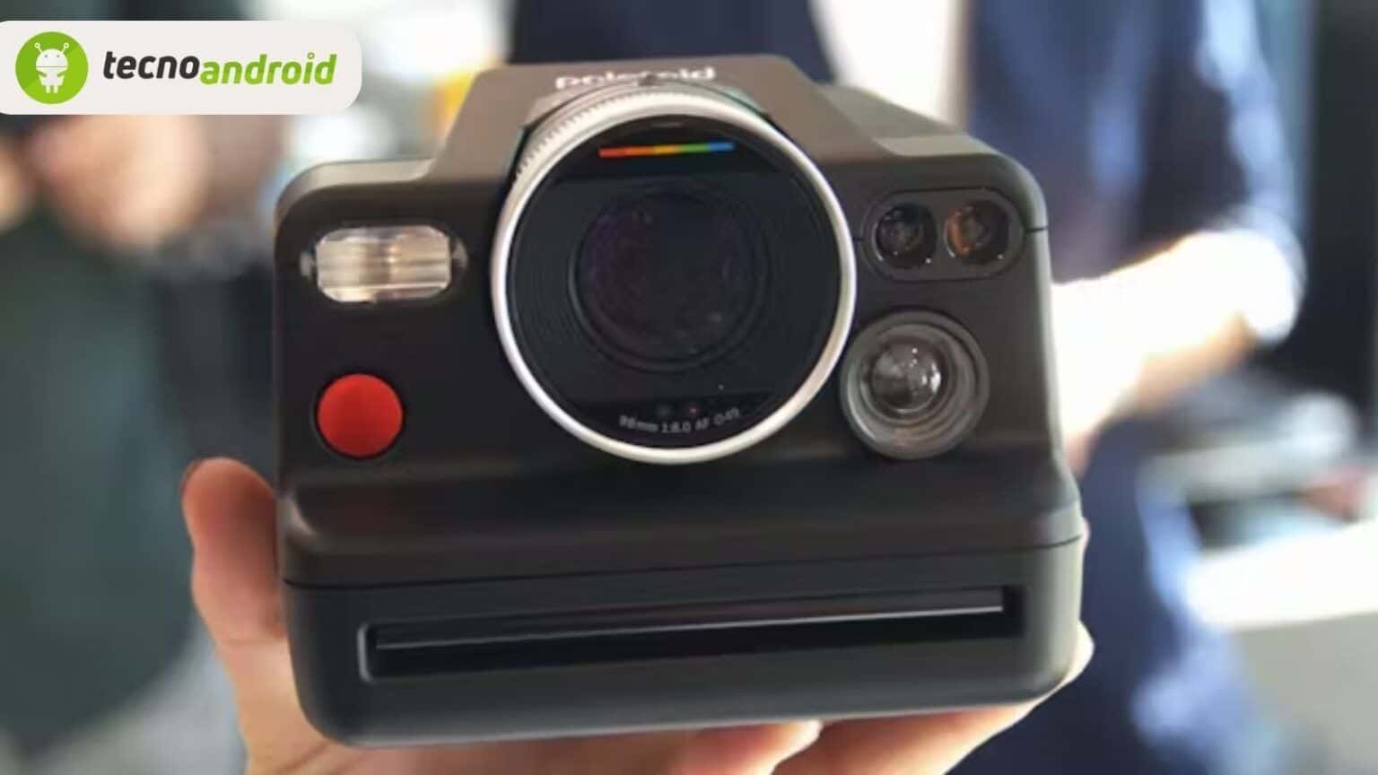 Polaroid nuova fotocamera istantanea