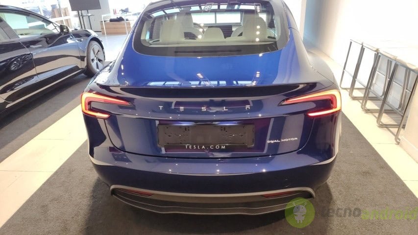 Tesla Model 3 aggiornata (1)