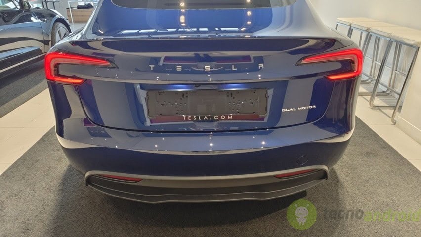 Tesla Model 3 aggiornata (9)