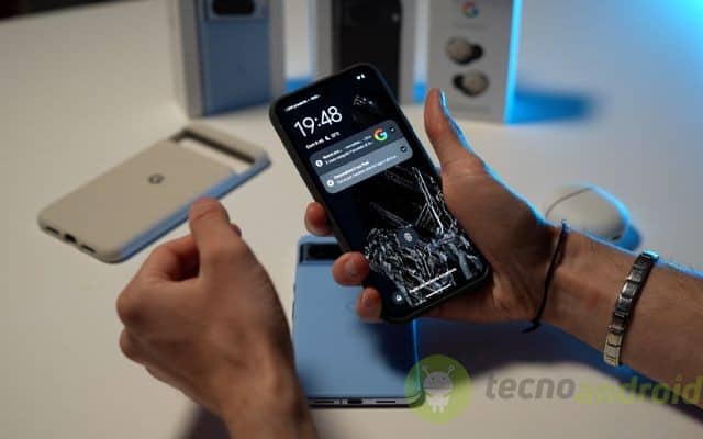 Google Pixel 8 e 8 Pro Google Pixel 8 e 8 Pro