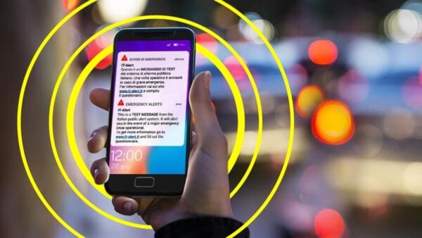Nuova truffa IT-Alert sull'eruzione dei Campi Flegrei in Campania