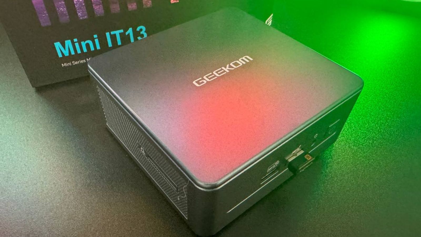 Mini PC GEEKOM Mini IT 13