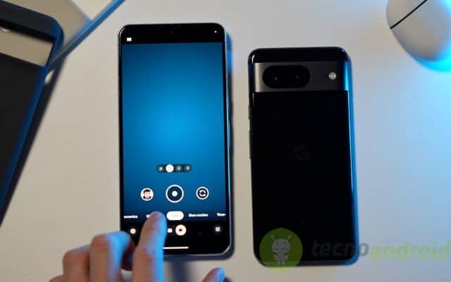 Google Pixel 8 e 8 Pro Google Pixel 8 e 8 Pro