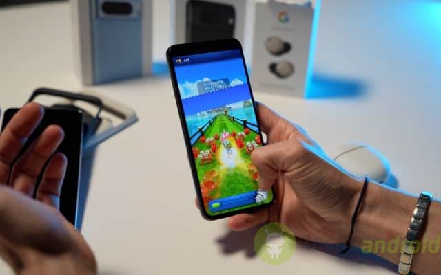 Google Pixel 8 e 8 Pro Google Pixel 8 e 8 Pro