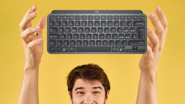 Logitech MX Keys Mini è quasi GRATIS su Amazon, acquistate la REGINA delle tastiere